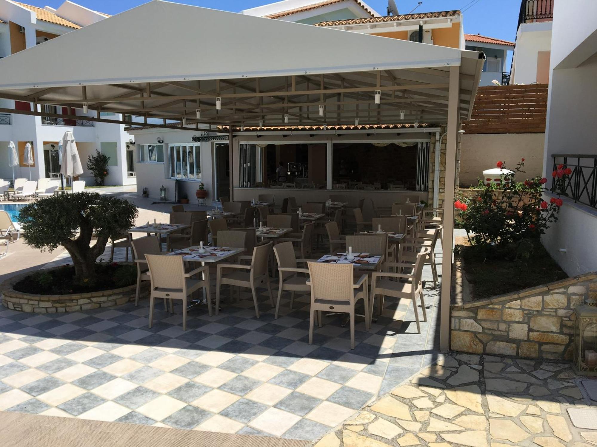 טרגקי Maistrali Hotel Zante מראה חיצוני תמונה